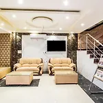 Fabhotel Olivia Suite