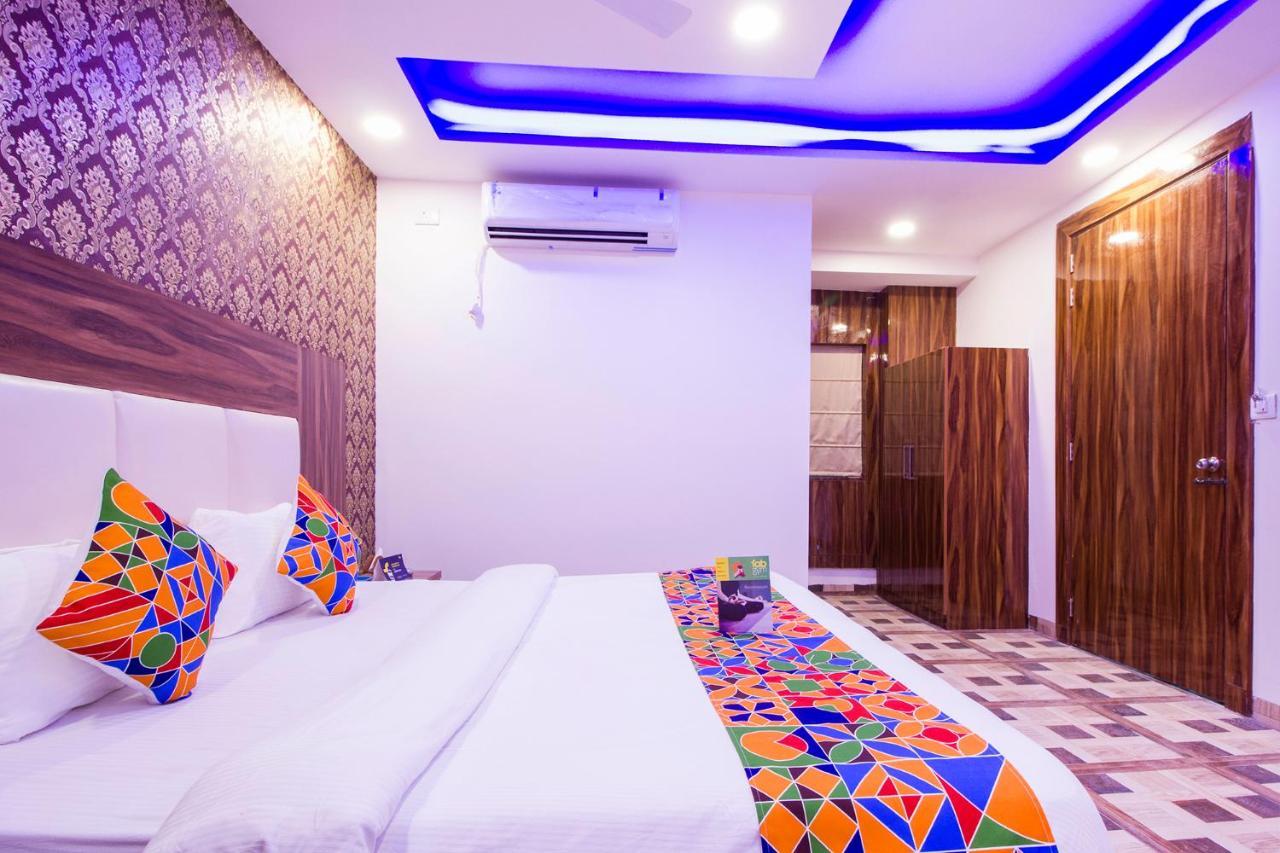 Fabhotel Olivia 3*
